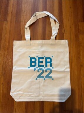 Tracksmith Berlin Marathon 2022 tote bag